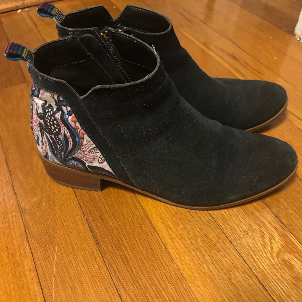 Grove Inkkas Booties